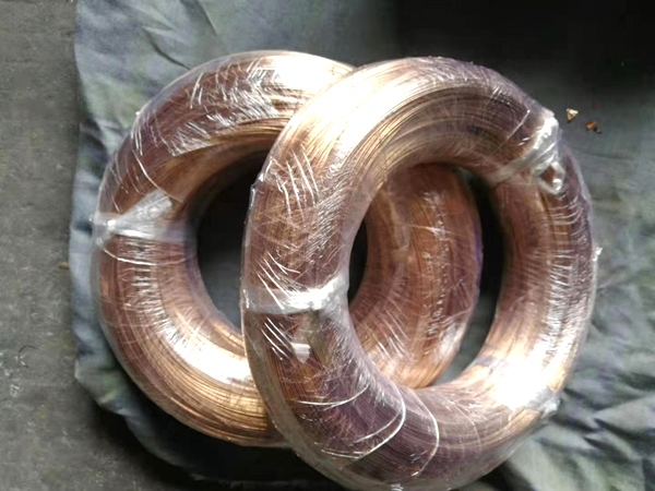 角鐵法蘭四槍自動焊機